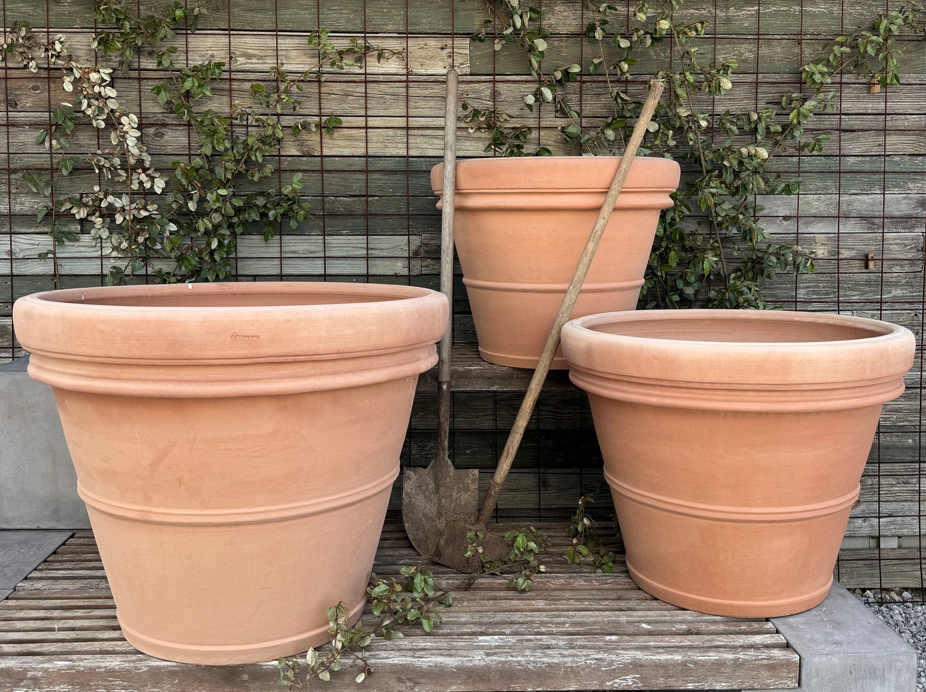 Angamese Classic Italian Planter – Anamese Garden & Home